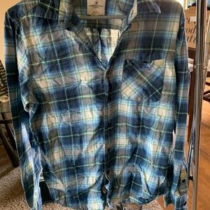 American Eagle Button Up- size small